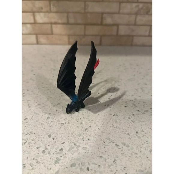 How to train a dragon figurines sg - Picture 6 of 9